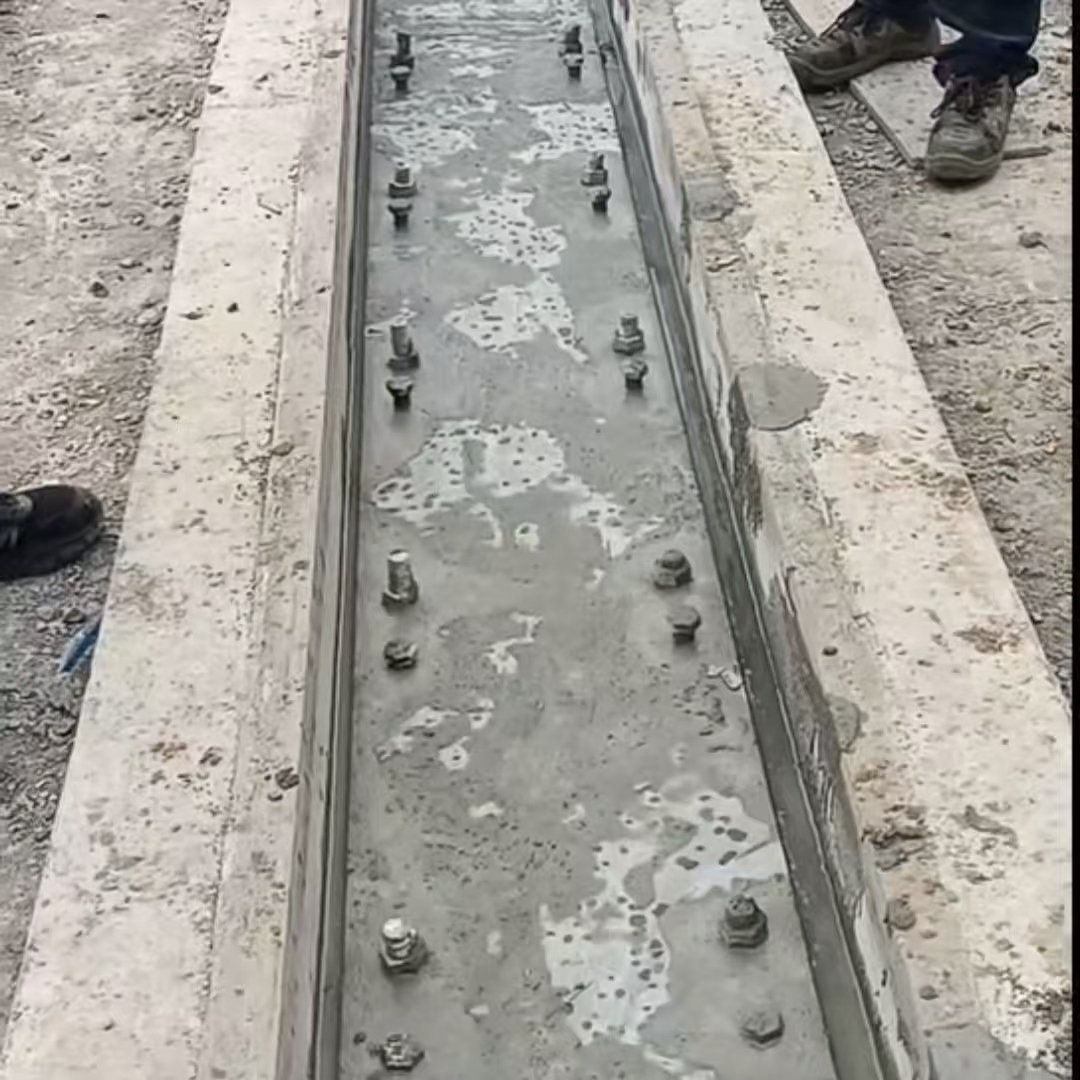 新邱环氧树脂轨道胶泥是什么？用在哪里？